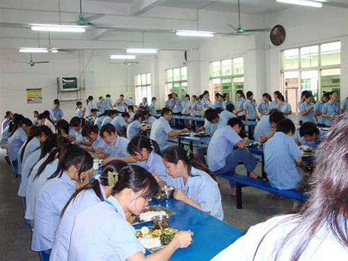 工厂食堂承包对企业和员工的好处 工厂食堂承包对企业和员工的好处